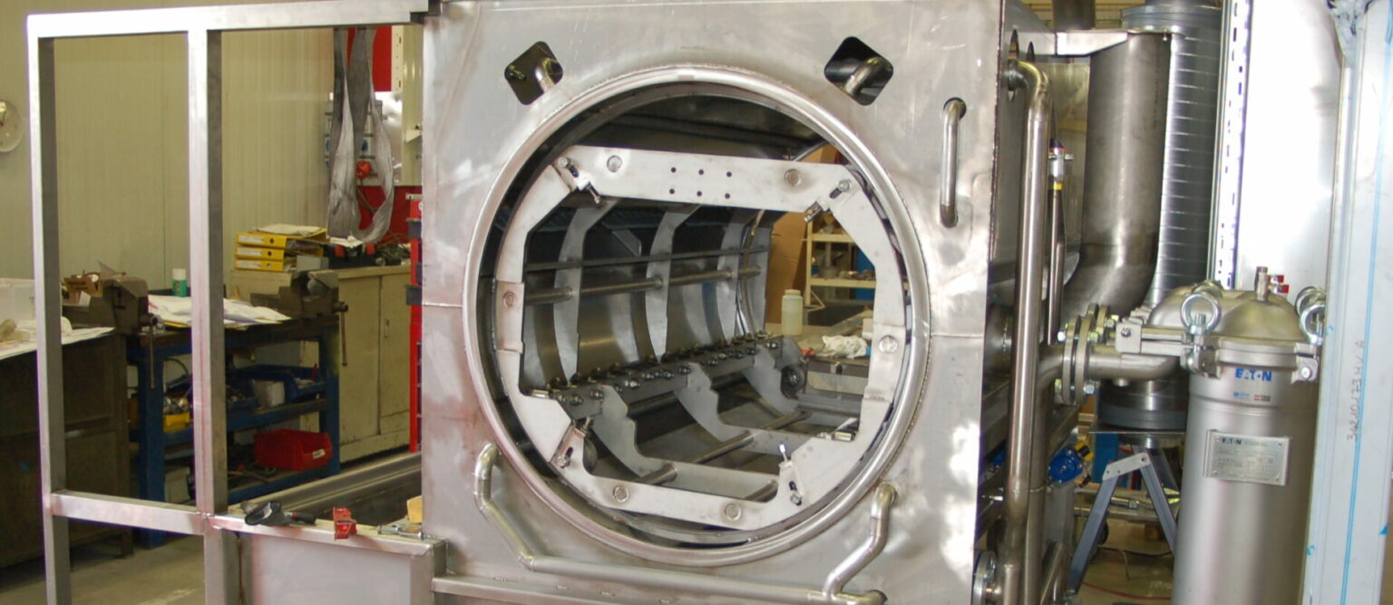 MecanoJET • Degreasing parts in basket • Surface Alliance Cleaning